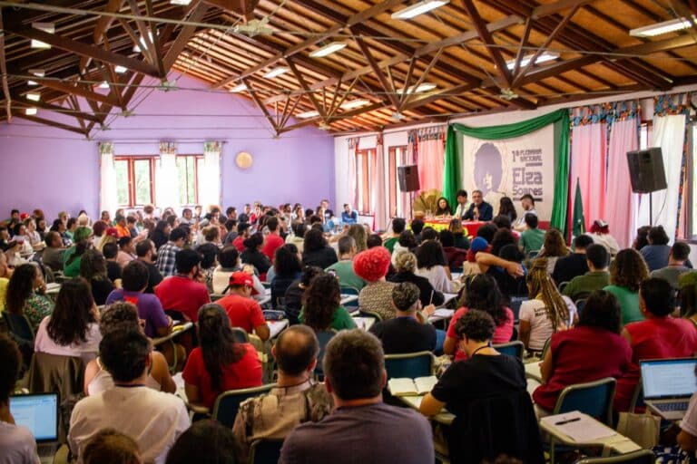 Leia mais sobre o artigo “Unidade da esquerda e retomada da luta de massas são essenciais”, afirmam dirigentes políticos na Plenária Elza Soares