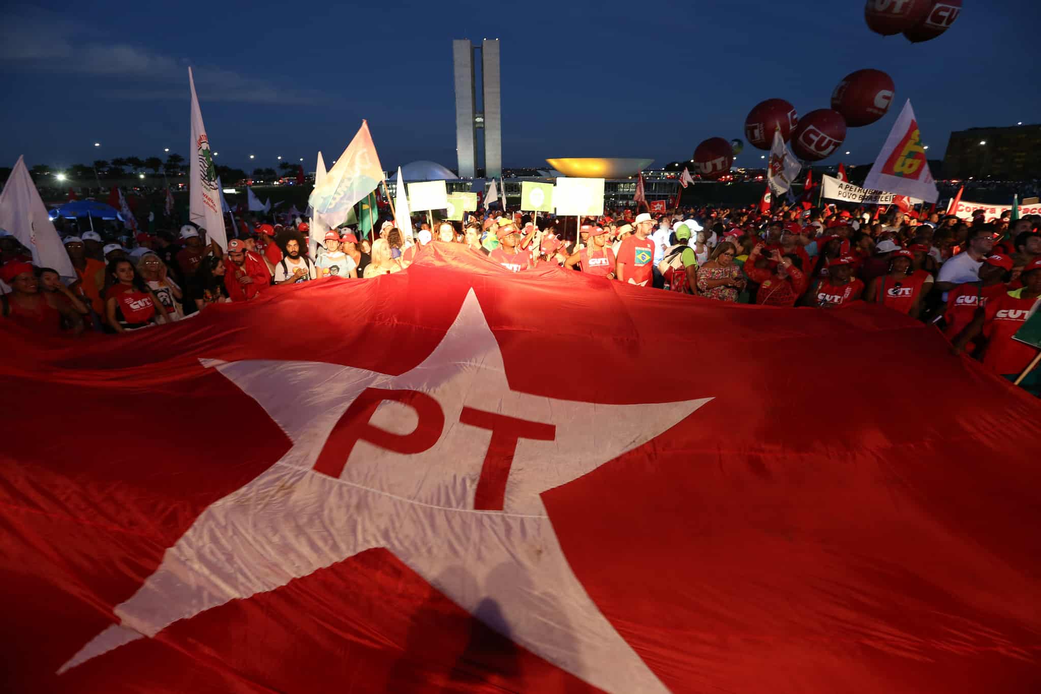 O Partido dos Trabalhadores é nosso lugar, Movimento Brasil Popular!